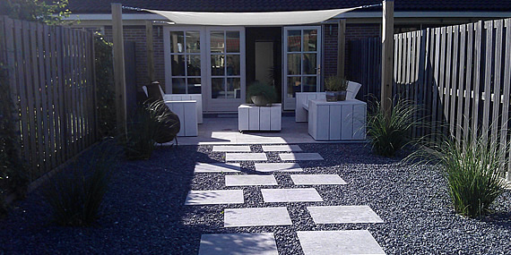 http://www.jansenhoveniers.nl/wp-content/uploads/2013/01/header-grindsplit-570-285-03.jpg
