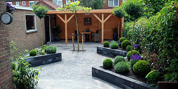 http://www.jansenhoveniers.nl/wp-content/uploads/2013/01/header-tuinrenovatie-570-285-03.jpg